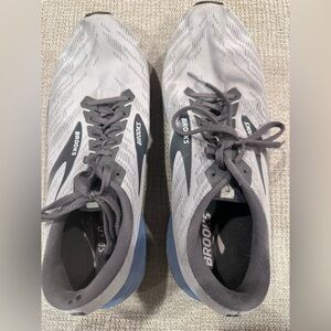 Skechers Men's Gray Athletic Shoes